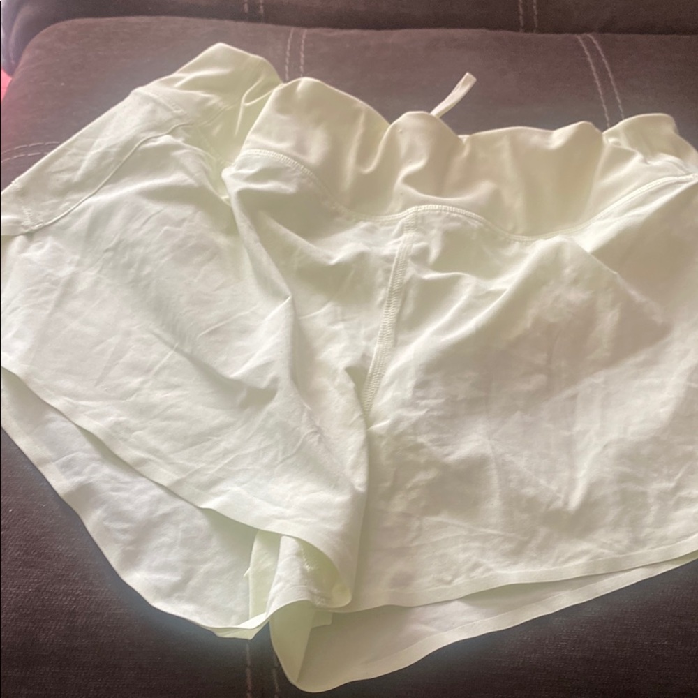 Athleta Cream Athletic Shorts Lightweight Casual Fit